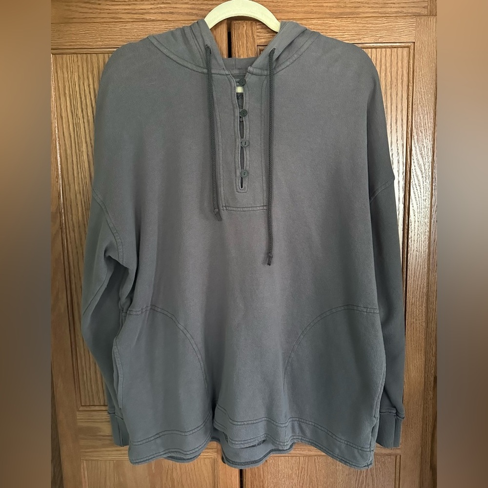 Aerie Gray Hooded Sweatshirt